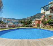 Двухкомнатная квартира у моря с террасой в Карвахале