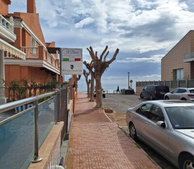 Будинок в Торрев’єсі з терасою та 3 спальнями 28 кв.м