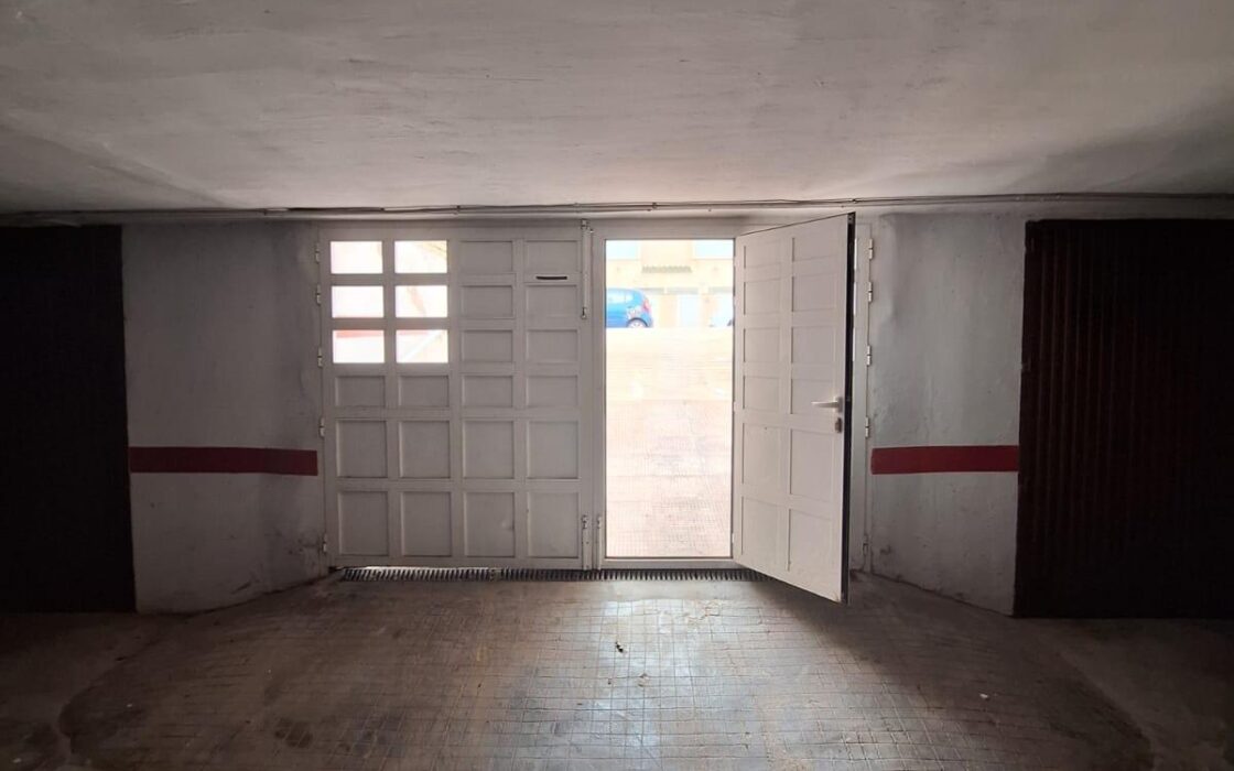 Дом в Торревьехе с террасой и 3 спальнями 28 кв.м