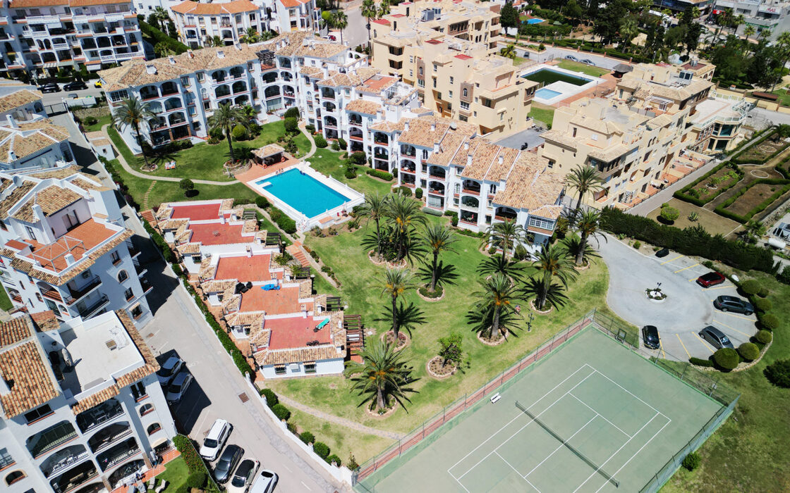 Уютные апартаменты 74 кв.м в Riviera del Sol у моря