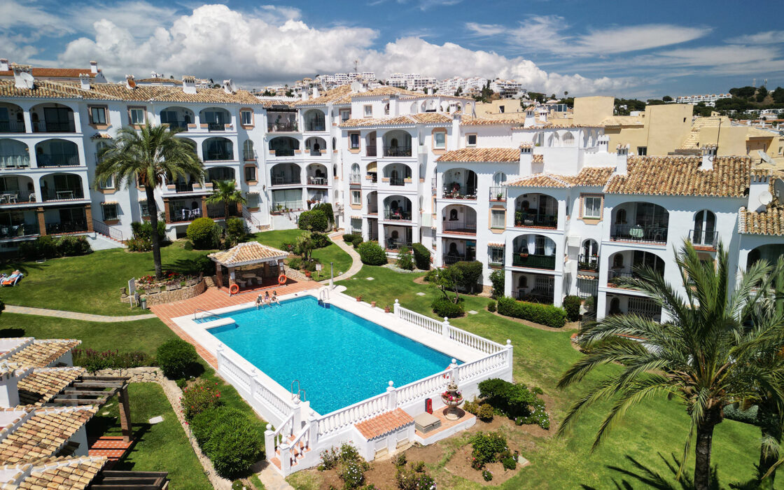 Уютные апартаменты 74 кв.м в Riviera del Sol у моря