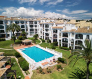 Уютные апартаменты 74 кв.м в Riviera del Sol у моря