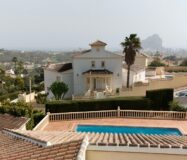 Вілла в Кальпі 270 кв.м з басейном та панорамним видом