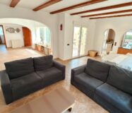 Вілла в Кальпі 270 кв.м з басейном та панорамним видом