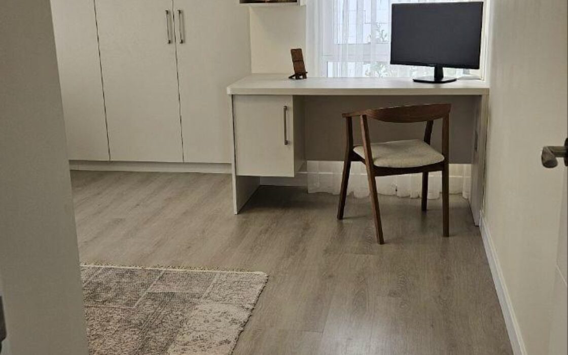 Вилла в Ориуэле 180 кв.м с бассейном и 4 спальнями