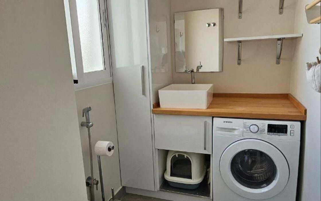 Вилла в Ориуэле 180 кв.м с бассейном и 4 спальнями