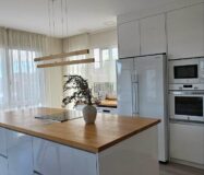 Вилла в Ориуэле 180 кв.м с бассейном и 4 спальнями