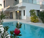 Вилла в Финестрате с террасой и видом на море 254 кв.м