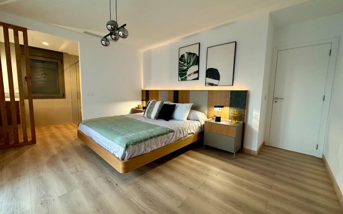 Вилла в Финестрате с террасой и видом на море 254 кв.м