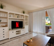 Элегантные апартаменты с террасой в Нуэва Андалусия 217 кв.м