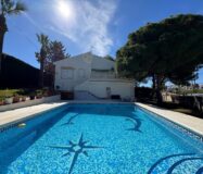 Вилла в Кабо Роиг 172 кв.м з басейном в 800 м від моря