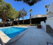 Вилла в Кабо Роиг 172 кв.м з басейном в 800 м від моря