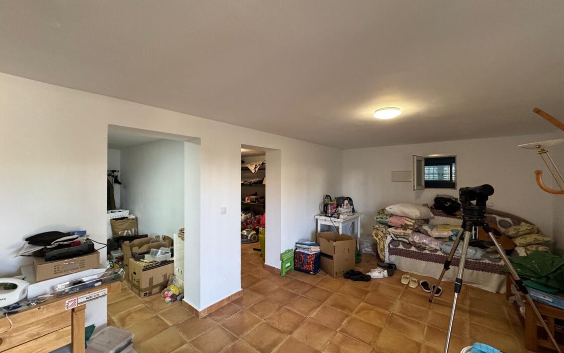 Вилла в Кабо Роиг 172 кв.м з басейном в 800 м від моря