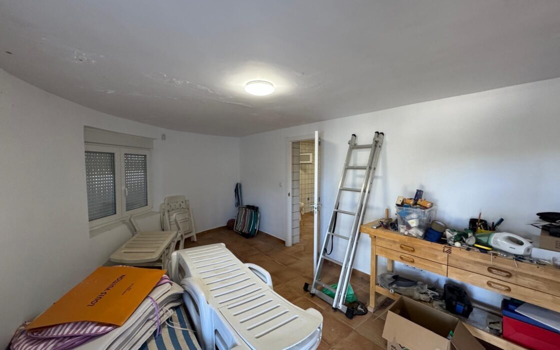 Вилла в Кабо Роиг 172 кв.м з басейном в 800 м від моря