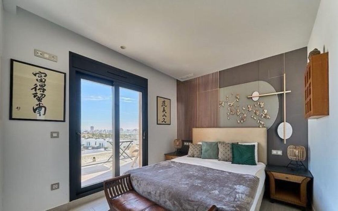 Вілла з терасою та видом на море в Балкон де Финестрат