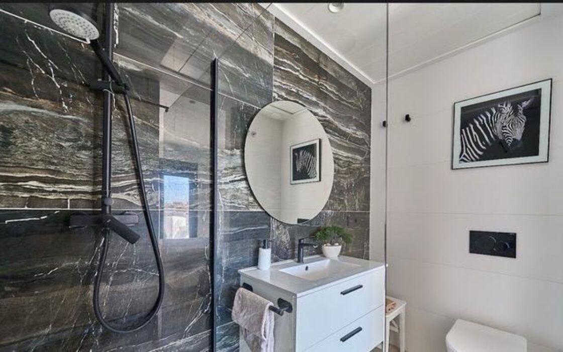 Вілла з терасою та видом на море в Балкон де Финестрат