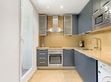 Трехкомнатная квартира с террасой в Бенахависе 122 кв.м