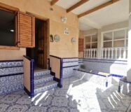 Дом в Торревьехе 67 кв.м с террасой и бассейном