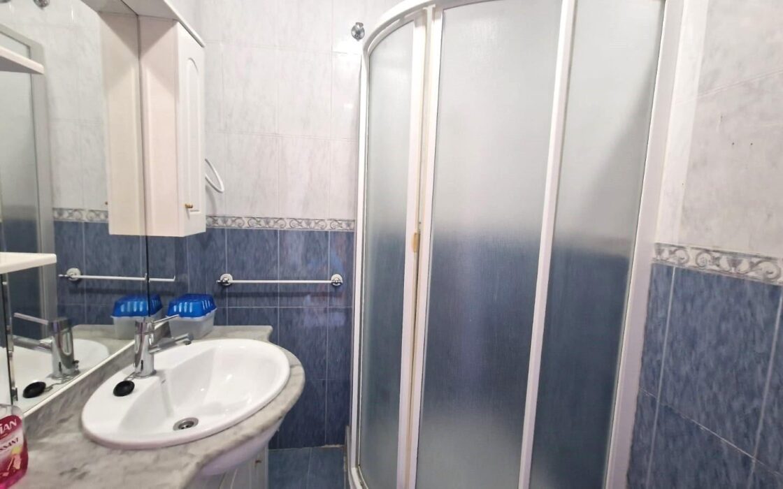 Дом в Торревьехе 67 кв.м с террасой и бассейном