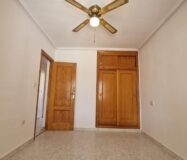 Дом в Торревьехе 67 кв.м с террасой и бассейном