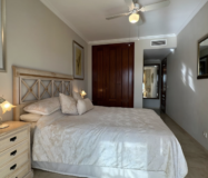 2-комнатные апартаменты в Михас Гольф с террасой 100 кв.м