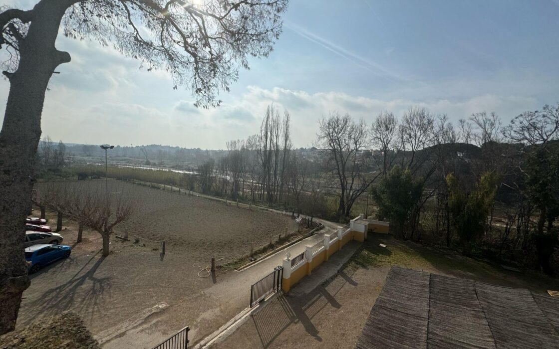 Эксклюзивный дом 300 кв.м в Рибарроха-дель-Турия с террасой