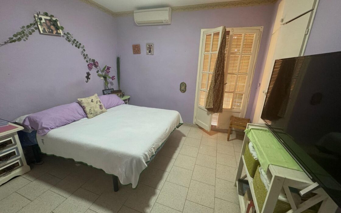 Эксклюзивный дом 300 кв.м в Рибарроха-дель-Турия с террасой