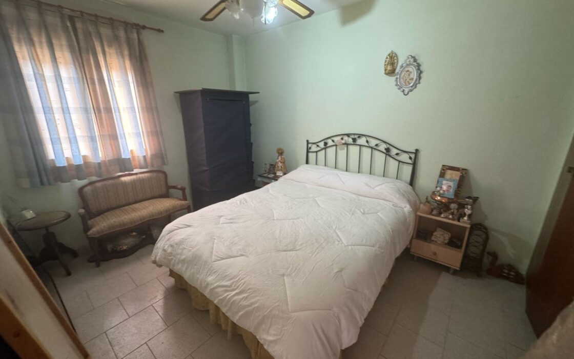 Эксклюзивный дом 300 кв.м в Рибарроха-дель-Турия с террасой