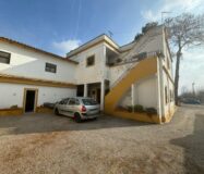 Эксклюзивный дом 300 кв.м в Рибарроха-дель-Турия с террасой