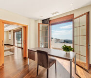 Вилла с панорамным видом в Бенахависе, 889 кв.м, терраса