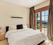 Вилла с панорамным видом в Бенахависе, 889 кв.м, терраса