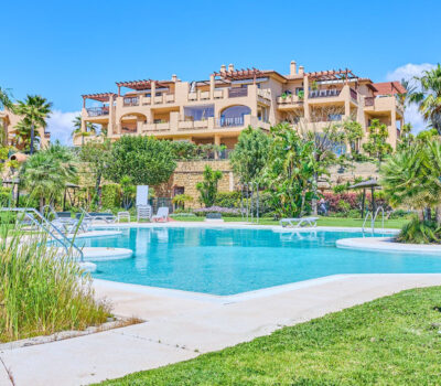 Квартира з терасою в Бенахавісі 128 кв.м, 4 кімнати