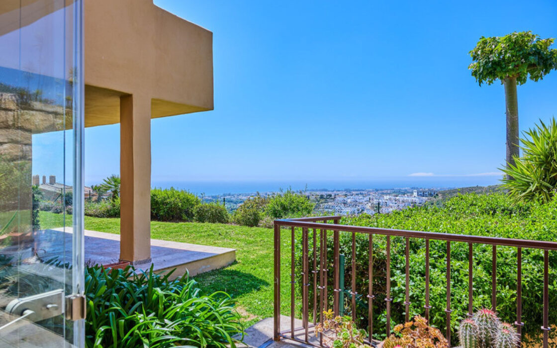 Квартира с террасой в Бенахависе 128 кв.м, 4 комнаты