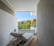 Апартаменти з терасою в Бенахавісі, 181 кв.м, 4 кімнати