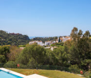 Апартаменти з терасою в Бенахавісі, 181 кв.м, 4 кімнати