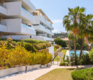 Апартаменти з терасою в Бенахавісі, 181 кв.м, 4 кімнати