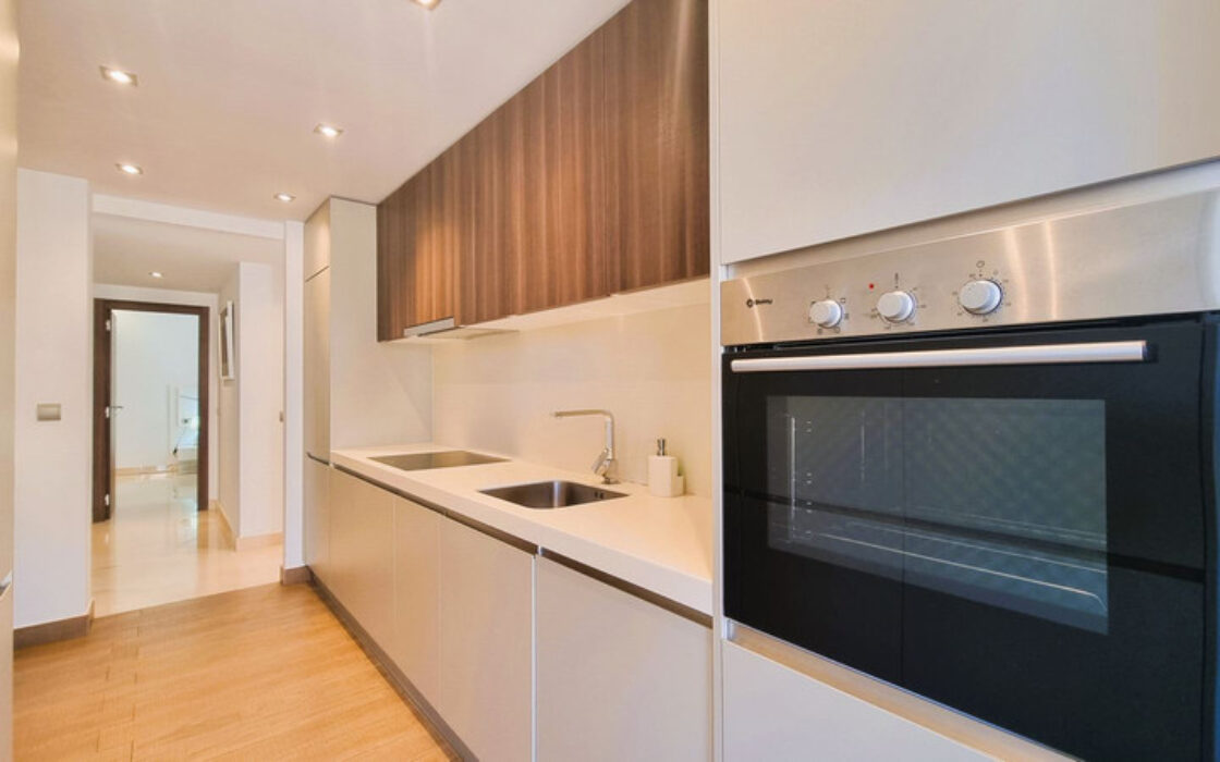 Квартира з терасою в Сан-Педро-де-Алькантара 115 кв.м