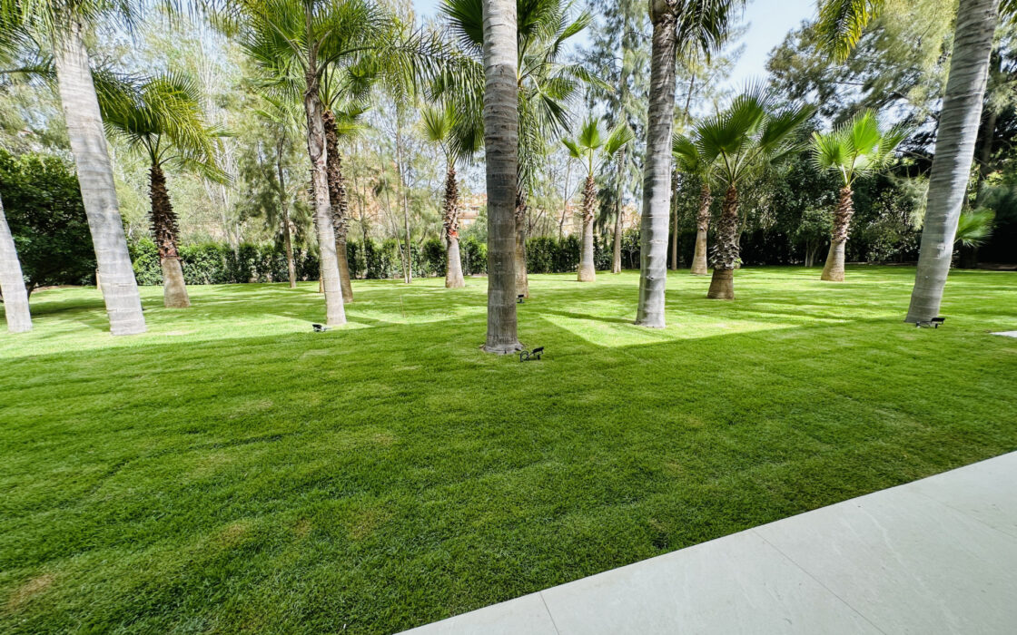 Изысканная Вилла в Марбелье с 5 Спальнями и Террасой