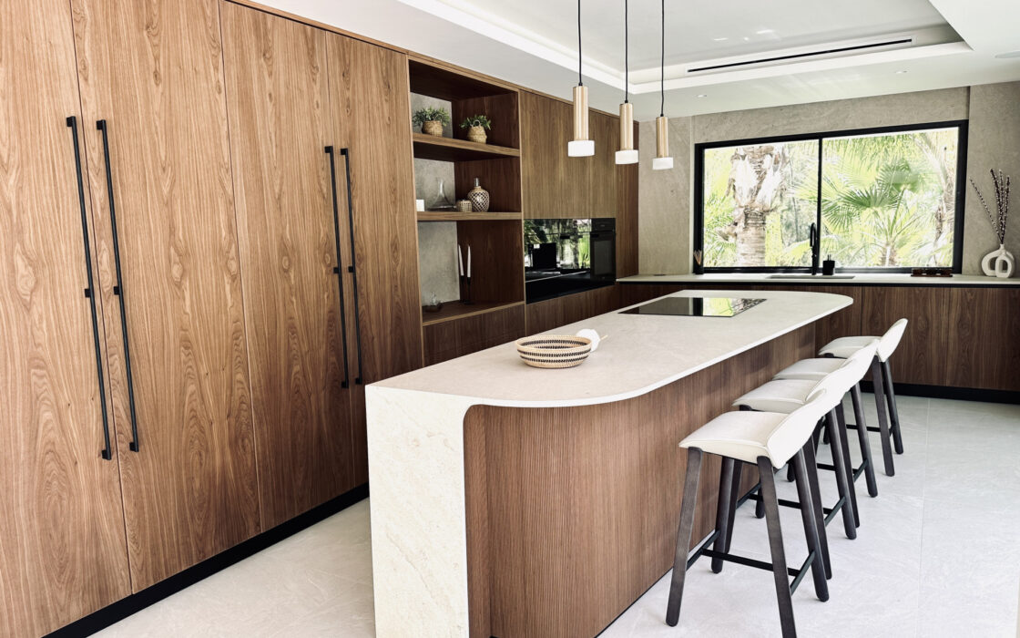 Изысканная Вилла в Марбелье с 5 Спальнями и Террасой