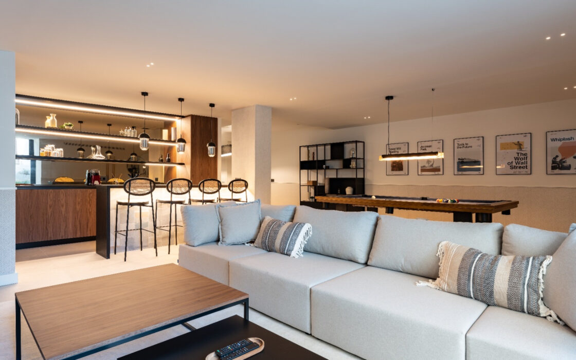 Изысканная Вилла в Марбелье с 5 Спальнями и Террасой