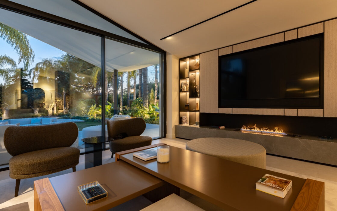 Изысканная Вилла в Марбелье с 5 Спальнями и Террасой