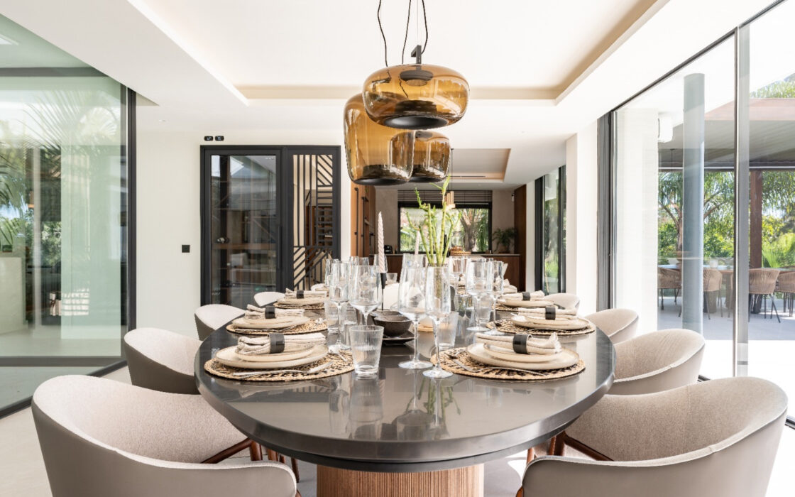 Изысканная Вилла в Марбелье с 5 Спальнями и Террасой