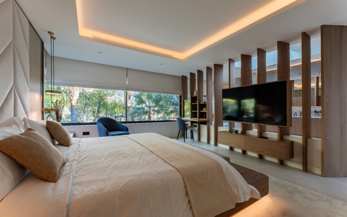 Изысканная Вилла в Марбелье с 5 Спальнями и Террасой