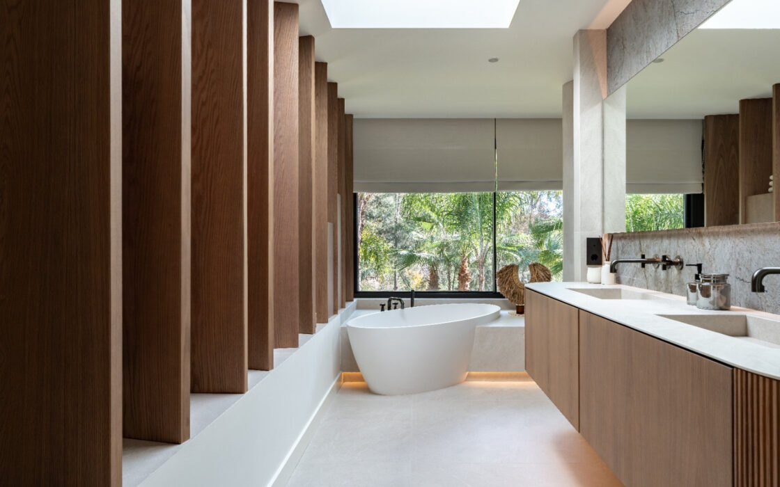 Изысканная Вилла в Марбелье с 5 Спальнями и Террасой