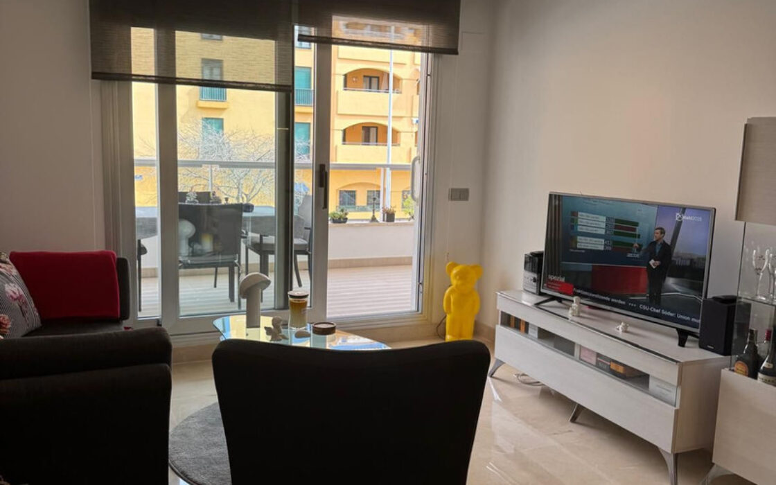 Апартаменти з терасою в Сан-Педро-де-Алькантара, 121 кв.м.