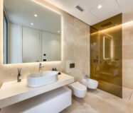 Вілла в Lomas de Marbella Club 647 кв.м з терасою біля моря