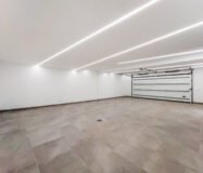 Вілла в Lomas de Marbella Club 647 кв.м з терасою біля моря