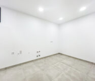 Вілла в Lomas de Marbella Club 647 кв.м з терасою біля моря