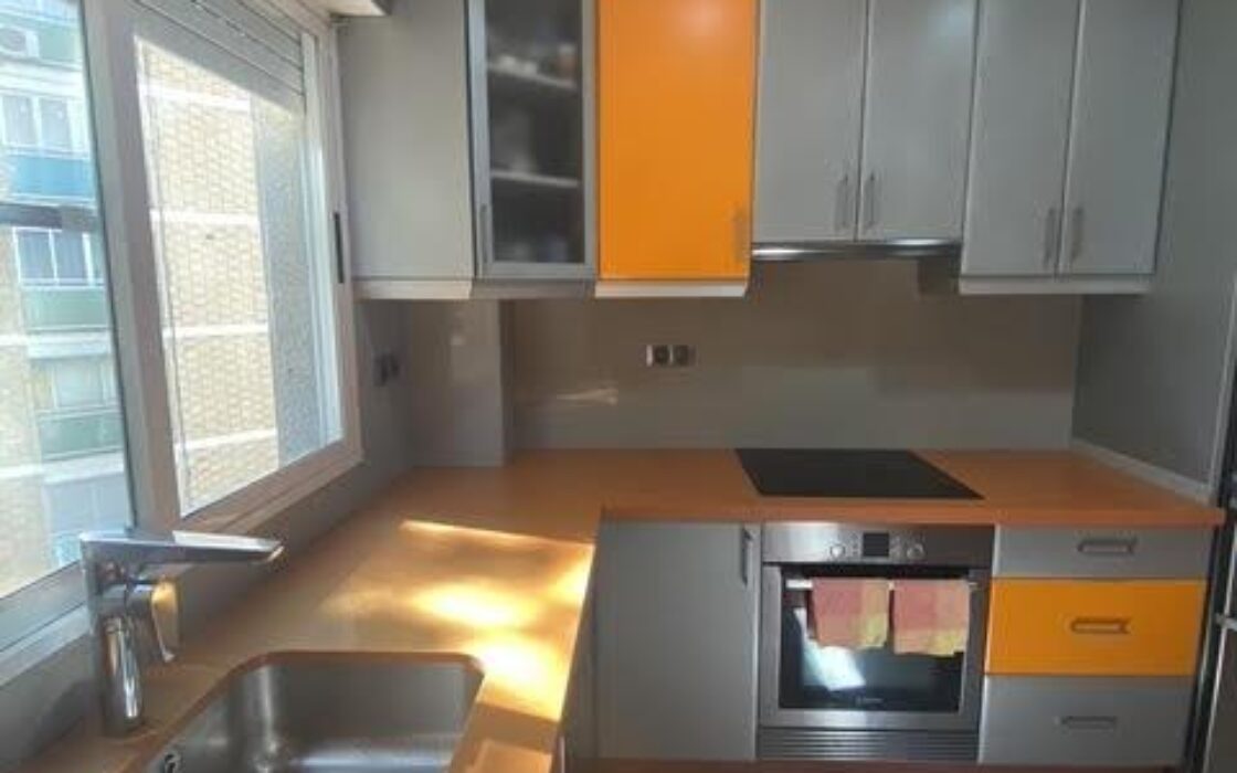 Апартаменты у моря в Аликанте 93 кв.м с террасой