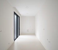 Новая вилла 434 кв.м у пляжа в Марбелье, Золотая Миля